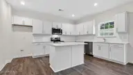 1037 Misty Creek Drive, Aberdeen, NC 28315 — 5-bedroom home in Collinswood, Aberdeen, NC, photo 17 of 45: dr-horton-lot-37-1043-misty-creek-drive-