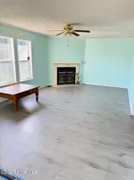 145 Lloyds Lane, Washington, NC 27889 — 3-bedroom manufactured home, Washington, NC, photo 10 of 13: IMG_0173