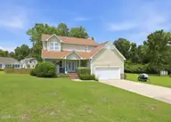 437 Foxhunt Lane, Havelock, NC 28532 — 3-bedroom home in Hills Of Foxcroft, Havelock, NC, photo 2 of 63: 2-web-or-mls-0C0A5338_edit