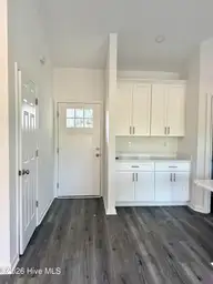 304 Miller Street, Chadbourn, NC 28431 — 3-bedroom home, Chadbourn, NC, photo 3 of 46: Entryway