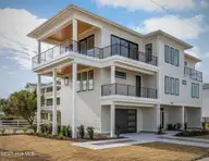 1107 Fort Fisher Boulevard N, Kure Beach, NC 28449 — 5-bedroom waterfront home in Hanby Beach, Kure Beach, NC, photo 2 of 77: mls-IMG_6125