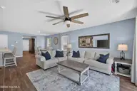 10 Evian Court, Hampstead, NC 28443 — 4-bedroom home in Hope Creek, Hampstead, NC, photo 12 of 29