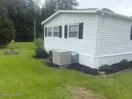 133 Justin Avenue, Whiteville, NC 28472 — 3-bedroom manufactured home, Whiteville, NC, photo 18 of 60: IMG_5517