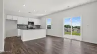 712 Lazy Elm Lane, Aberdeen, NC 28315 — 3-bedroom home in Collinswood, Aberdeen, NC, photo 13 of 40: Dr_Horton_Collinswood_Lot_77_15