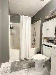 3195 Blue Banks Loop Road NE, Leland, NC 28451 — 3-bedroom home in Northwest, Leland, NC, photo 12 of 26