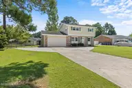 103 Allen Place, Jacksonville, NC 28546 — 4-bedroom home in Brynn Marr, Jacksonville, NC, photo 2 of 29
