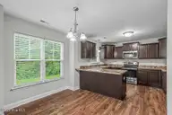 305 Ridge Land Court, Maysville, NC 28555 — 4-bedroom home in Waterford Ridge, Maysville, NC, photo 10 of 37