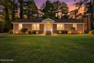 1707 Roxbury Drive N, Wilson, NC 27893 — 4-bedroom home in Brentwood Forest, Wilson, NC, photo 1 of 35: Twilight