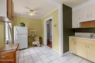 2940 Oleander Drive 2c, Wilmington, NC 28403 — 1-bedroom condo in Oleander Court Condominiums, Wilmington, NC, photo 12 of 29