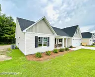 752 Quiet Meadow Drive, Jacksonville, NC 28546 — 3-bedroom home in Serenity Crossing, Jacksonville, NC, photo 3 of 55: IMG-2297-jpg