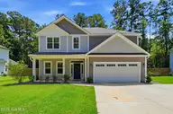 807 E Fremont Street, Burgaw, NC 28425 — 4-bedroom home, Burgaw, NC, photo 1 of 50