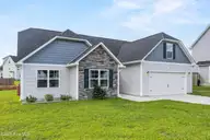 708 Ingram Court, Jacksonville, NC 28540 — 3-bedroom home in Gould Farm, Jacksonville, NC, photo 4 of 43