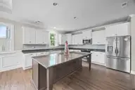330 Crown Pointe Drive, Hampstead, NC 28443 — 4-bedroom waterfront home in Crown Pointe, Hampstead, NC, photo 20 of 51