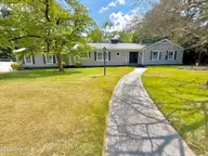 403 Wilson Avenue, Kinston, NC 28501 — 5-bedroom home, Kinston, NC, photo 4 of 78: IMG_1153