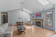 4313 Charthouse Drive, Wilmington, NC 28405 — 3-bedroom home in Northchase, Wilmington, NC, photo 4 of 54: 5-web-or-mls-DSC05739