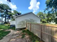 446 Farmingwood Road, Greenville, NC 27858 — 3-bedroom home in Rolling Meadows, Greenville, NC, photo 10 of 24