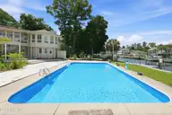 286 Oakleaf Drive, Pine Knoll Shores, NC 28512 — 3-bedroom waterfront home in Pine Knoll Association, Pine Knoll Shores, NC, photo 13 of 61: 7-print-590A3770_edit