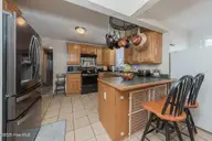 206 Kenneth Boulevard, Havelock, NC 28532 — 4-bedroom home in Havelock Park, Havelock, NC, photo 9 of 34: Kitchen