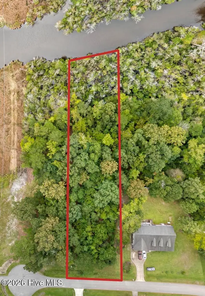 240 33 River Bend Road, Jacksonville, NC 28540 — waterfront lot in Oakhurst River, Jacksonville, NC, photo 1 of 9: 240Riverbend copy