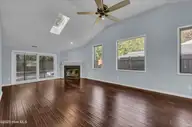 1204 Bayside Circle W, Wilmington, NC 28405 — 2-bedroom home in Eastwood Village, Wilmington, NC, photo 4 of 27: 004_img_0465_814