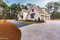 125 Ponte Vedra Drive, Pinehurst, NC 28374 — 4-bedroom home in CCNC, Pinehurst, NC, photo 6 of 58: 125 Ponte Vedra-ext14