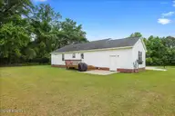 2448 Troy Court, Kinston, NC 28504 — 3-bedroom home in Castle Oaks, Kinston, NC, photo 8 of 38: 08-2448 Troy Ct-8