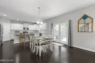 5028 Laurenbridge Lane, Wilmington, NC 28409 — 3-bedroom home in Laurenbridge, Wilmington, NC, photo 17 of 50: Laurenbridge5028-5DRShaneL33A5544-CR2