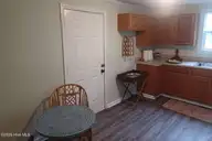 855 Pasteur Street, New Bern, NC 28560 — 3-bedroom home, New Bern, NC, photo 16 of 35: Barnes.15