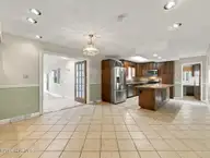 209 Deborah Place, Jacksonville, NC 28540 — 4-bedroom home in Forest Hills, Jacksonville, NC, photo 13 of 65: 13-web-or-mls-209 Deborah Place 39
