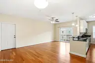 123 Covil Avenue 203, Wilmington, NC 28403 — 2-bedroom condo in Covil Garden Condominiums, Wilmington, NC, photo 12 of 37: 12_123_covil_ave_012