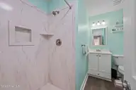 412 Neuchatel Road, New Bern, NC 28562 — 3-bedroom home in Taberna, New Bern, NC, photo 23 of 42: Guest Bath