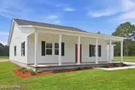 591 Batchelor Road, Richlands, NC 28574 — 4-bedroom home, Richlands, NC, photo 2 of 54