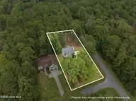 100 Greenbriar Lane, Washington, NC 27889 — 3-bedroom waterfront home in Pamlico Plantation, Washington, NC, photo 3 of 44: 7-web-or-mls-DJI_0076_1