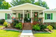 111 Cockrell Avenue, Kenly, NC 27542 — 3-bedroom manufactured home, Kenly, NC, photo 2 of 37: 7_dsc09200