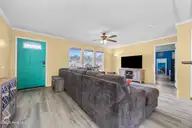 705 Maynard Boulevard, Jacksonville, NC 28546 — 3-bedroom manufactured home in Maynard Manor, Jacksonville, NC, photo 7 of 36: Living Room