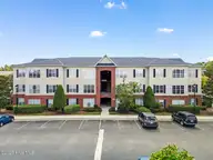 2820 Bloomfield Lane Unit 207, Wilmington, NC 28412 — 3-bedroom condo in Bellingham Park Condo, Wilmington, NC, photo 1 of 35