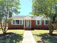 432 Pittman Drive, Greenville, NC 27834 — 3-bedroom home in Carolina Heights, Greenville, NC, photo 1 of 15: 432 Pittman Front