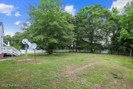 206 Creekside Drive, Goldsboro, NC 27534 — 3-bedroom home in Creekside, Goldsboro, NC, photo 5 of 20: 10-206 Creekside Dr-10