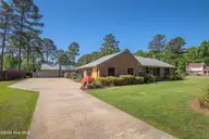 2013 Elizabeth Street, Tarboro, NC 27886 — 3-bedroom home in Clifton Ridge, Tarboro, NC, photo 7 of 57: 2013-Elizabeth-st-56