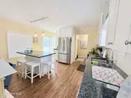 201 Live Oak Drive, Cape Carteret, NC 28584 — 3-bedroom manufactured home in Bayshore Park, Cape Carteret, NC, photo 6 of 21: 201 Live Oak