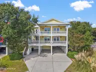 107 SE 69th Street, Oak Island, NC 28465 — 4-bedroom home, Oak Island, NC, photo 3 of 75