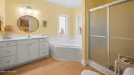 3706 Willow Run Drive, Greenville, NC 27858 — 3-bedroom home in Willow Run, Greenville, NC, photo 18 of 34: 34-web-or-mls-3706 Willow Run Drive-34