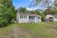 121 Bryan Street, Jacksonville, NC 28540 — 3-bedroom home in New River Homes, Jacksonville, NC, photo 3 of 27