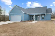 411 Wade Drive, Richlands, NC 28574 — 3-bedroom home in Killis Hills, Richlands, NC, photo 2 of 32