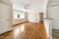 619 S 9th Street, Wilmington, NC 28401 — 3-bedroom home in Downtown, Wilmington, NC, photo 7 of 30: 11-web-or-mls-DSC_5037
