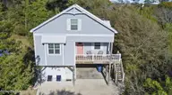308 Live Oak Street, Emerald Isle, NC 28594 — 4-bedroom waterfront home in Ocean Forest, Emerald Isle, NC, photo 2 of 68: 308 Live Oak