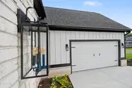 9421 Old Salem Way NW, Calabash, NC 28467 — 4-bedroom home in Crow Creek, Calabash, NC, photo 6 of 73