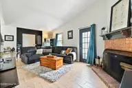2932 New Town Drive, Wilmington, NC 28405 — 3-bedroom home in Northchase, Wilmington, NC, photo 7 of 38