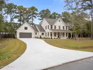 135 Indian Trail, Beaufort, NC 28516 — 3-bedroom home in Indian Trace, Beaufort, NC, photo 4 of 66: 1-web-or-mls-PB081753