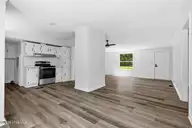 410 Pond View Circle, Hampstead, NC 28443 — 3-bedroom manufactured home in Virginia Creek Forest, Hampstead, NC, photo 7 of 16